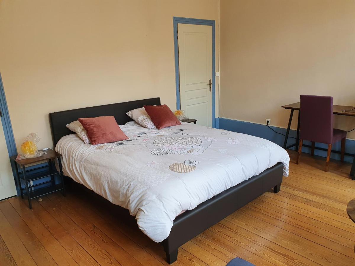 La Cour Des Marotiers Bed and Breakfast Mareuil-sur-Ay Εξωτερικό φωτογραφία