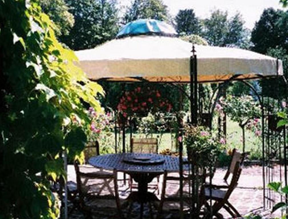 La Cour Des Marotiers Bed and Breakfast Mareuil-sur-Ay Εξωτερικό φωτογραφία